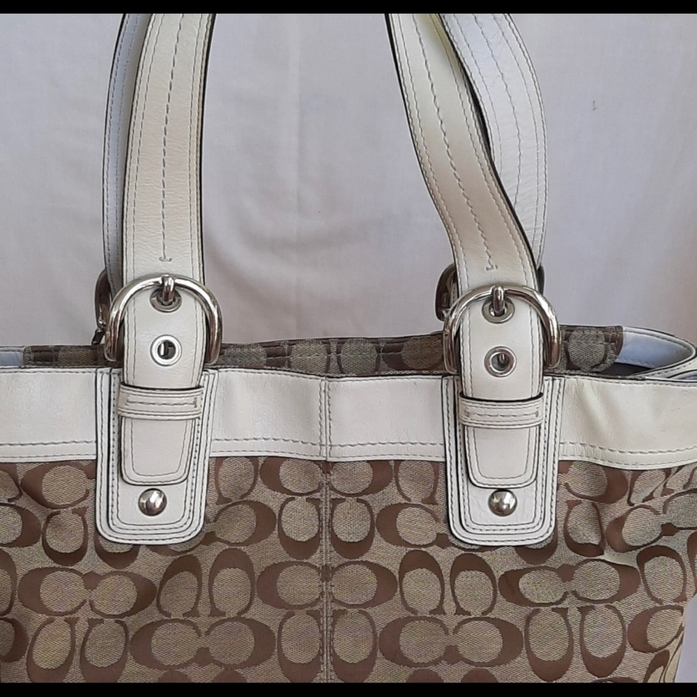 COACH SATCHEL - Picture 3 of 10